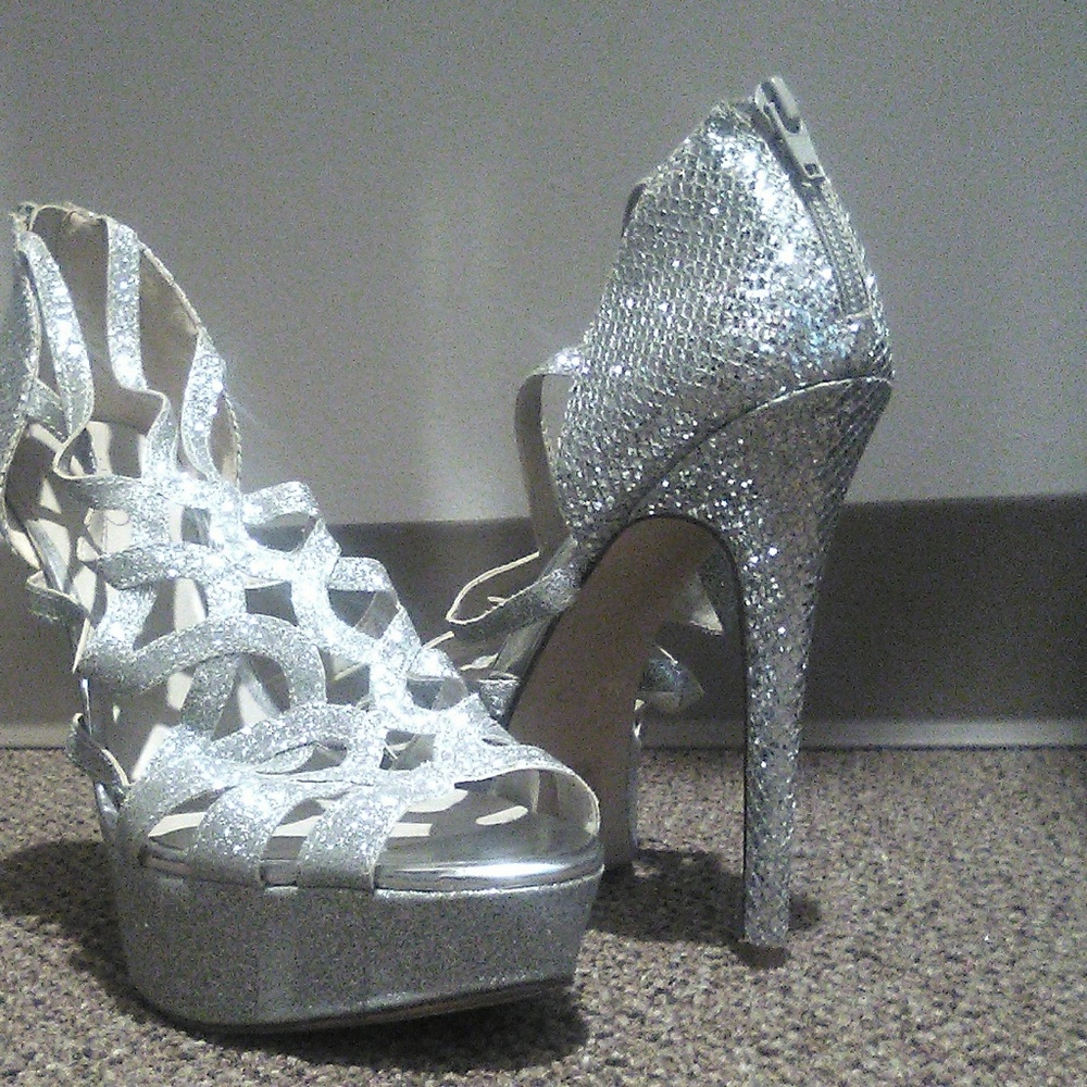 4" W/zipper Silver Sparkling High Heels